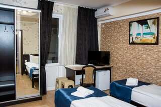 Гостиница Парус Адлер Двухместный номер с 2 отдельными кроватями и балконом.-6